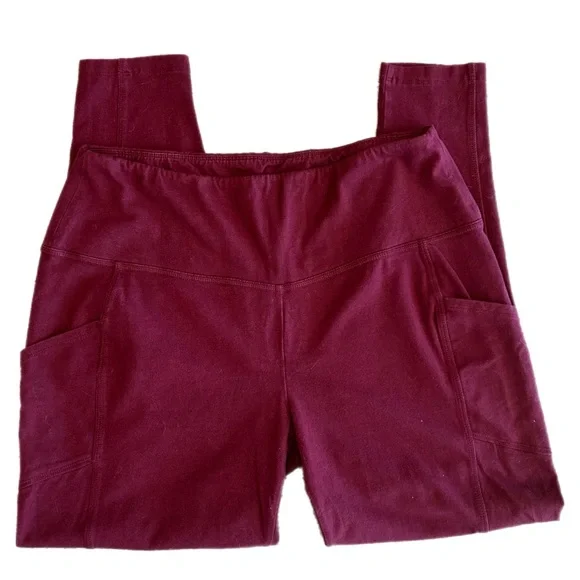 Zenana Outfitters Women's Pocket Leggings in Berry Plum - Picture 3 of 5
